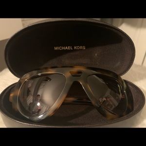 AUTHENTIC MICHAEL KORS SUNGLASSES